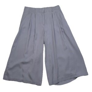 Harve Benard Wide Leg Pleated Culottes in Light Gray. Sadly a bit small on me.